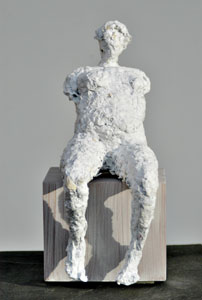 Sitzend torsiert, 2005, paper/glue, size 14,5cm